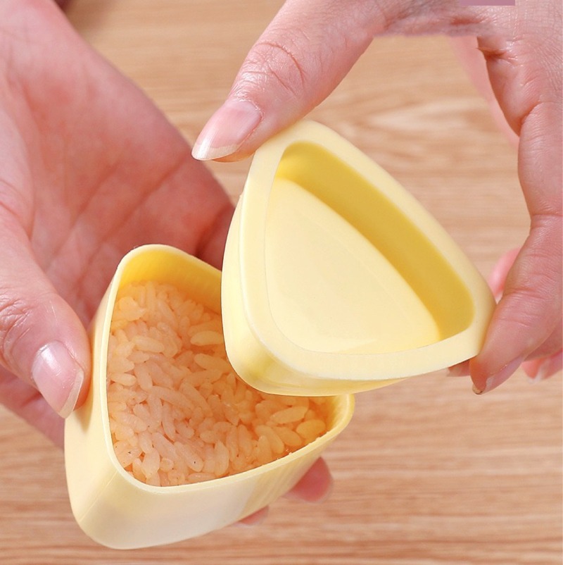 1/2 قطعة قالب السوشي البلاستيك - مراجعة Baby Food Maker وسعره