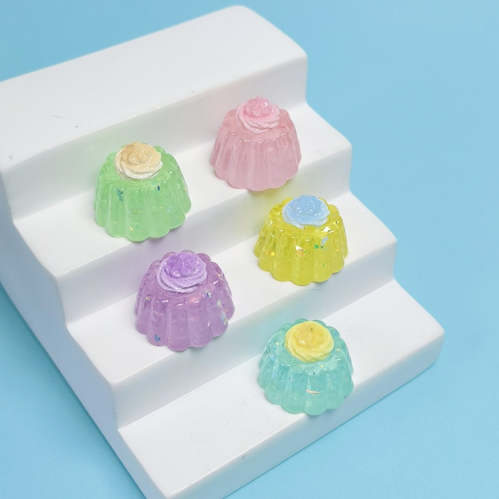 زينة راتنجية على شكل كعكة جيلي - مراجعة Baby Food Jelly وسعره