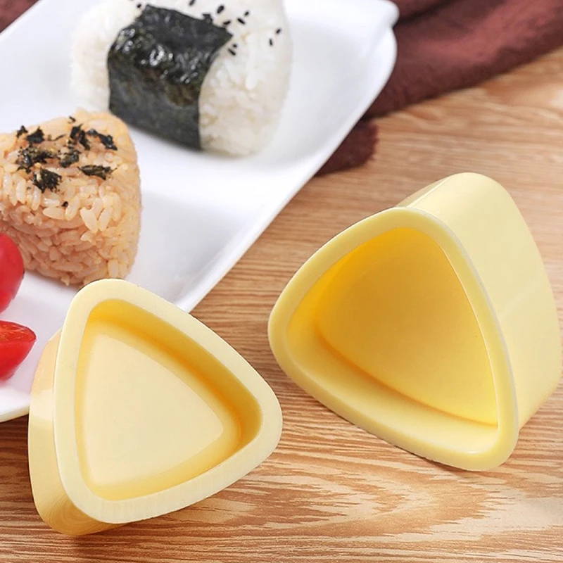 قالب مثلث بلاستيكي لصنع السوشي - مراجعة Baby Food Maker وسعره